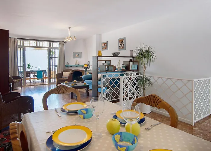 Vakantiehuis Amanda By Interhome